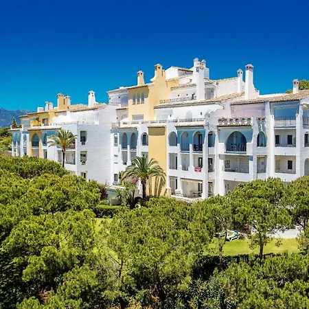 Apartment N07 Cabopino Marbella