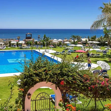 N07 Cabopino Apartament Marbella