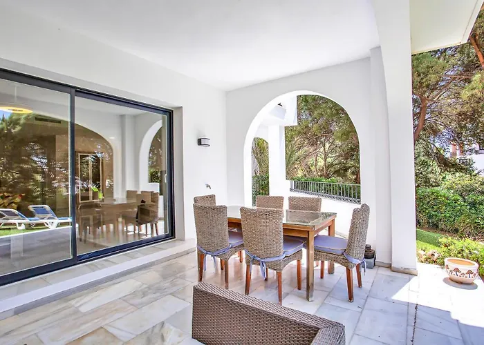 N07 Cabopino Apartamento Marbella